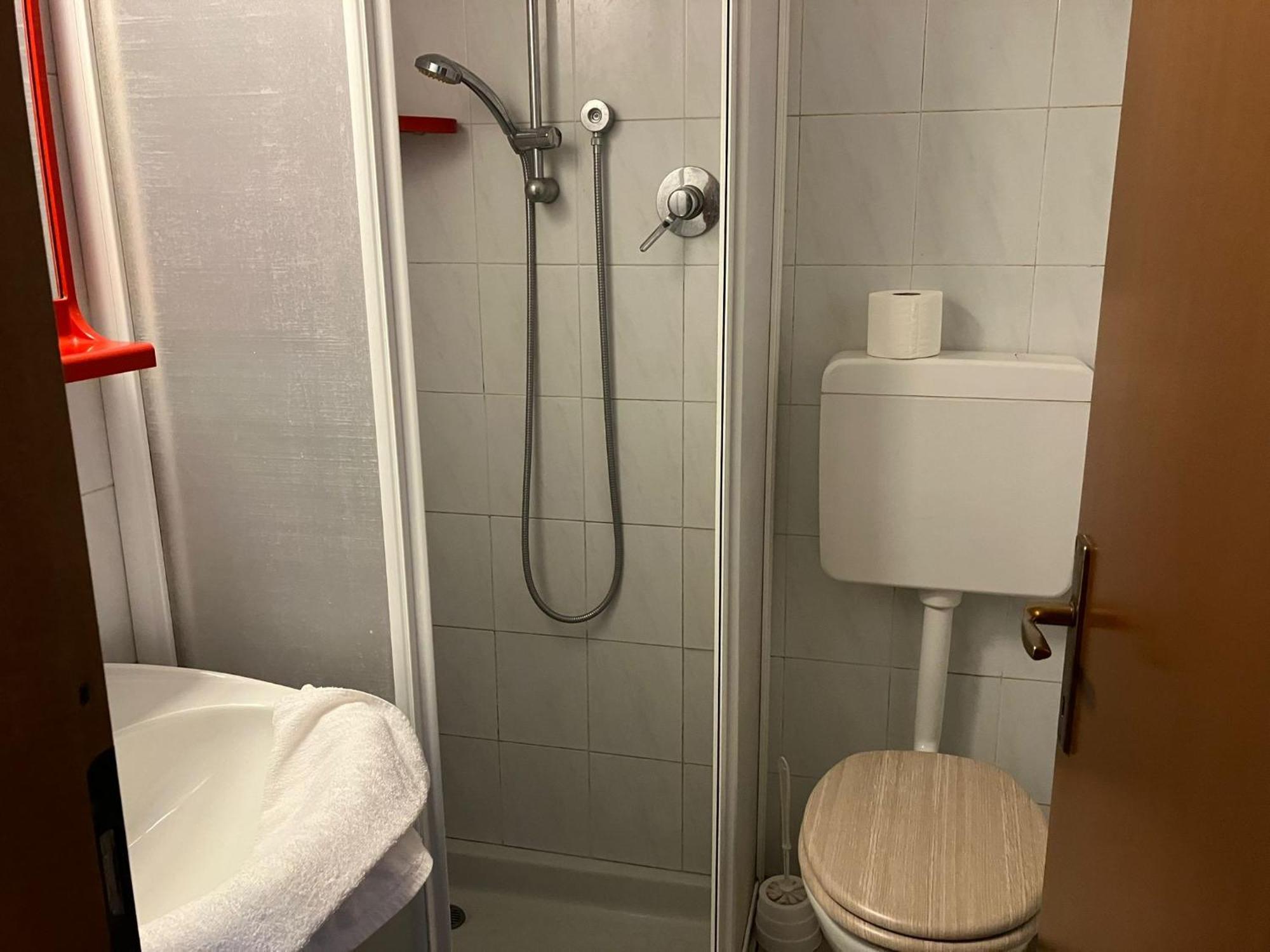La Voglia Hotel Villanova sull'Arda Екстериор снимка
